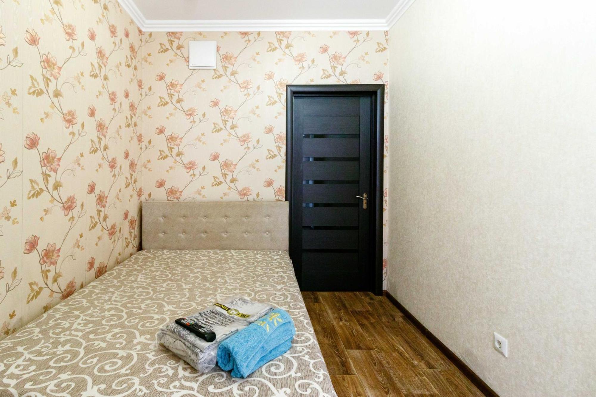 Kvartirkoff Na Bogatyrskaya 6A, 15Th Floor Киев Екстериор снимка