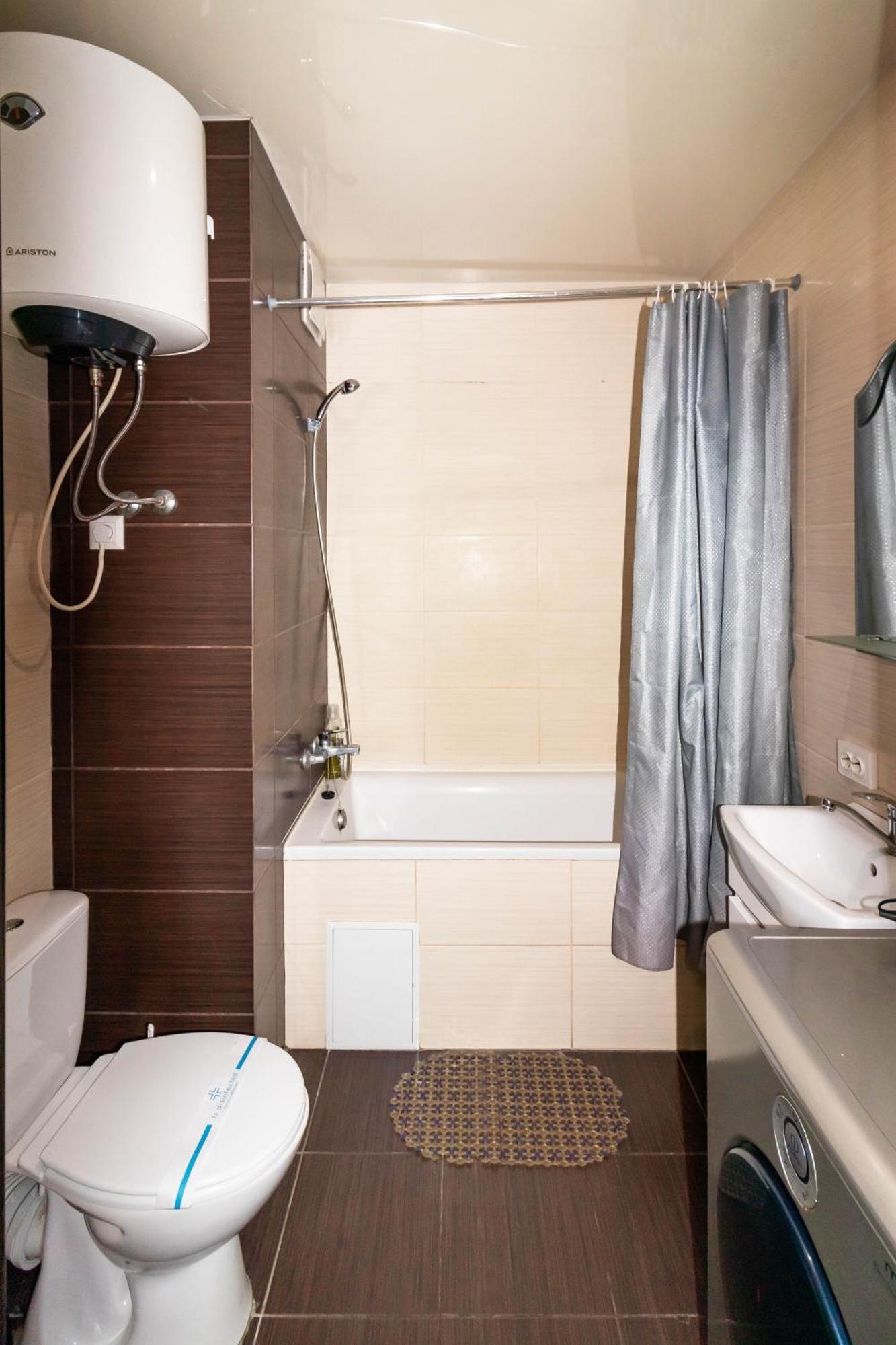 Kvartirkoff Na Bogatyrskaya 6A, 15Th Floor Киев Екстериор снимка